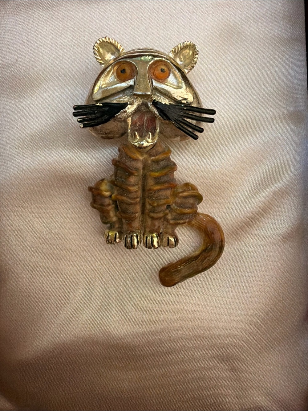 RARE Vintage Signed Hollycraft Enamel Tiger Brooch Pin - Excellent Condition!